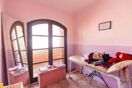 Casa à venda com 250m², 6 quartos e 5 vagasQuarto 2