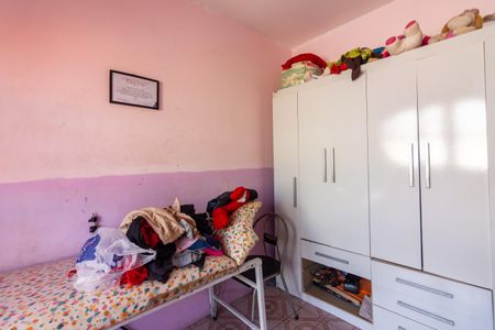 Casa à venda com 250m², 6 quartos e 5 vagasQuarto 2