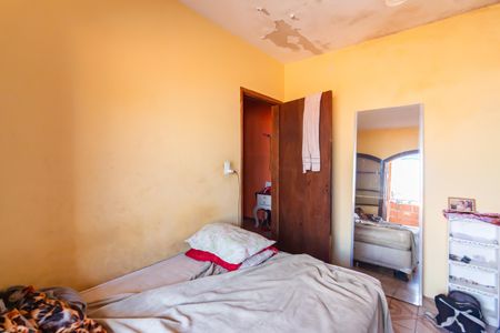 Casa à venda com 250m², 6 quartos e 5 vagasQuarto 1