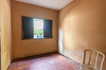 Casa à venda com 250m², 6 quartos e 5 vagasQuarto 4