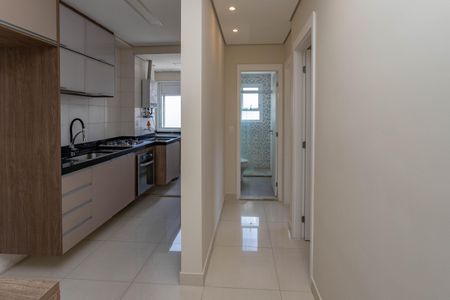 Apartamento à venda com 51m², 2 quartos e 1 vaga Apartamento à venda com 51m², 2 quartos e 1 vagaCozinha / corredor