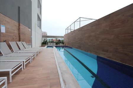 Apartamento para alugar com 30m², 1 quarto e sem vagaÁrea comum - Piscina