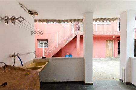 Casa para alugar com 60m², 1 quarto e 1 vagaÁrea de Serviço