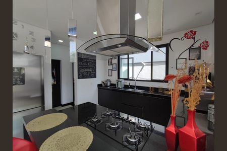 Casa de condomínio à venda com 255m², 3 quartos e 4 vagasFoto 29