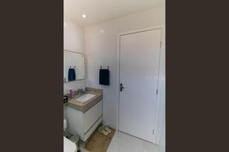 Casa à venda com 296m², 5 quartos e 4 vagasBanheiro Social