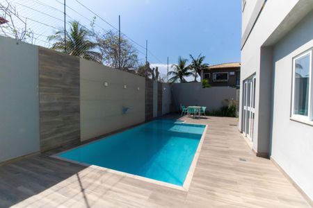 Casa à venda com 296m², 5 quartos e 4 vagasÁrea externa