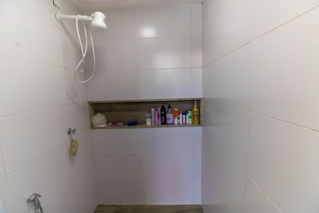 Casa à venda com 296m², 5 quartos e 4 vagasBanheiro Externo