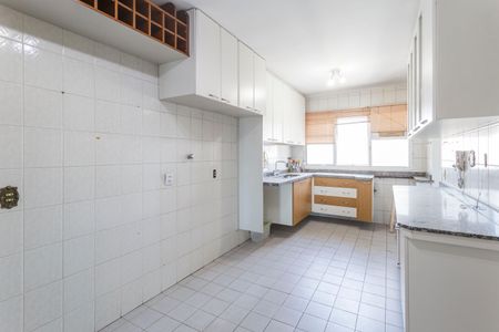 Apartamento para alugar com 180m², 4 quartos e 4 vagasCozinha