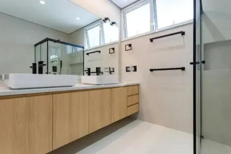 Apartamento à venda com 208m², 3 quartos e 2 vagasFoto 01