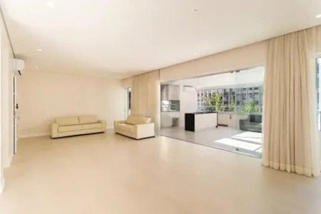 Apartamento à venda com 208m², 3 quartos e 2 vagasFoto 01