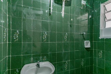 Banheiro de casa para alugar com 1 quarto, 50m² em Sacomã, São Paulo