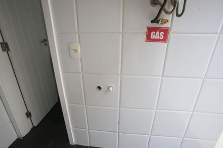 Casa à venda com 116m², 4 quartos e 2 vagasÁrea de Serviço