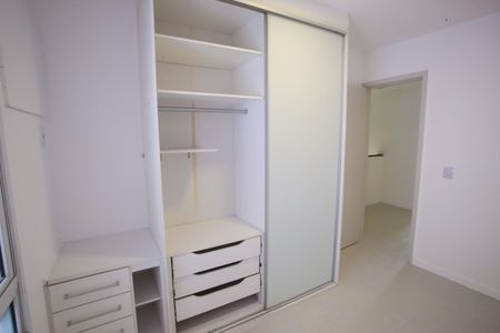 Casa à venda com 116m², 4 quartos e 2 vagasQuarto 3