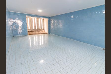 Casa à venda com 210m², 3 quartos e 3 vagasGaragem