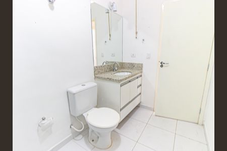 Casa à venda com 210m², 3 quartos e 3 vagasBanheiro da Suíte