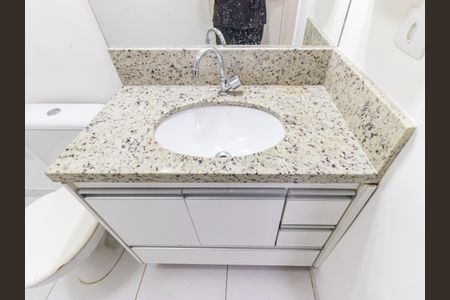 Casa à venda com 210m², 3 quartos e 3 vagasBanheiro 1