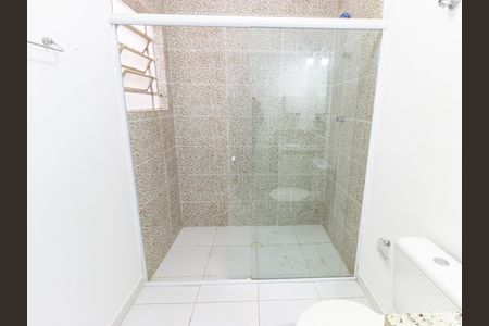 Casa à venda com 210m², 3 quartos e 3 vagasBanheiro 1