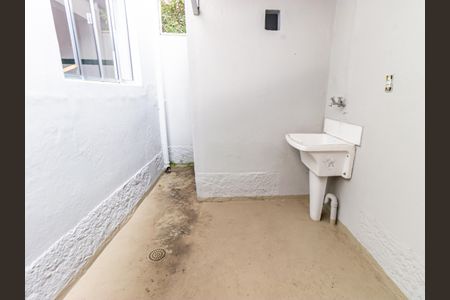 Casa à venda com 115m², 2 quartos e 1 vagaÁrea de Serviço