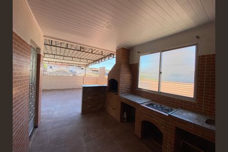 Casa à venda com 250m², 4 quartos e 1 vaga Casa à venda com 250m², 4 quartos e 1 vagaEspaço Gourmet