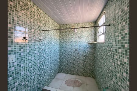 Casa à venda com 250m², 4 quartos e 1 vaga Casa à venda com 250m², 4 quartos e 1 vagaBanheiro do terraço