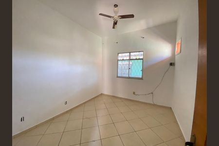 Casa à venda com 250m², 4 quartos e 1 vaga Casa à venda com 250m², 4 quartos e 1 vagaQuarto 1