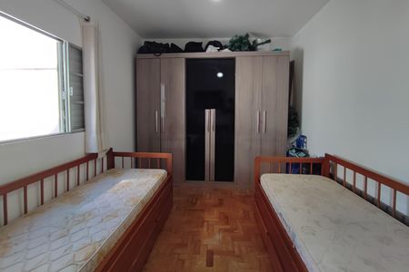 Casa à venda com 96m², 4 quartos e 3 vagasEdícula - Quarto