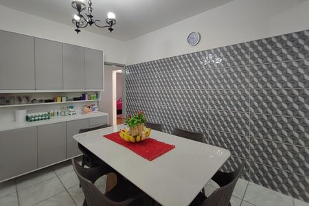 Casa à venda com 96m², 4 quartos e 3 vagasCozinha