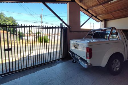 Casa à venda com 96m², 4 quartos e 3 vagasQuintal - Garagem