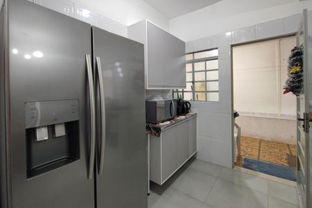 Casa à venda com 96m², 4 quartos e 3 vagasCozinha