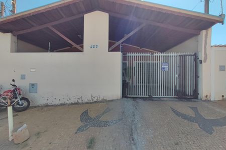 Casa à venda com 96m², 4 quartos e 3 vagasFachada