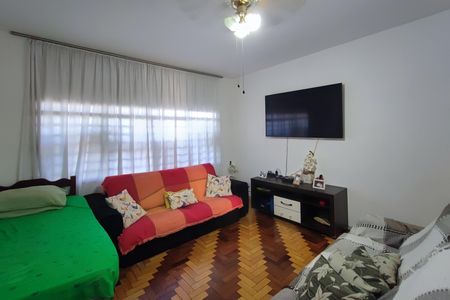 Casa à venda com 96m², 4 quartos e 3 vagasSala de Estar