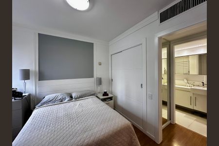 Apartamento à venda com 34m², 1 quarto e 1 vagaSuíte