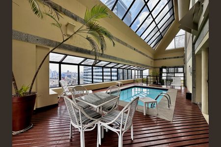 Apartamento à venda com 34m², 1 quarto e 1 vagaÁrea comum