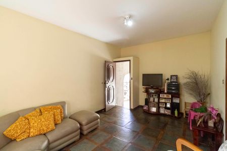 Casa à venda com 210m², 3 quartos e 2 vagas Casa à venda com 210m², 3 quartos e 2 vagasSala 1