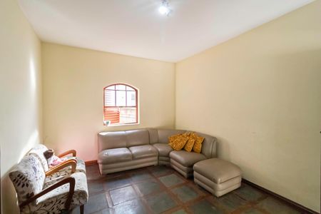 Casa à venda com 210m², 3 quartos e 2 vagas Casa à venda com 210m², 3 quartos e 2 vagasSala 1