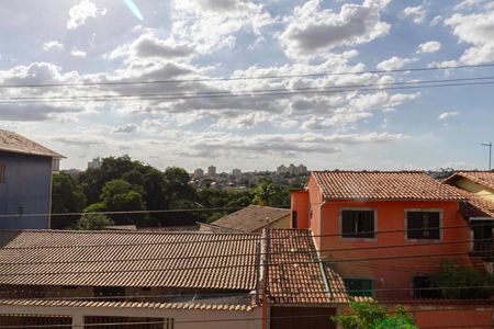 Casa à venda com 210m², 3 quartos e 2 vagas Casa à venda com 210m², 3 quartos e 2 vagasTerraço - Vista