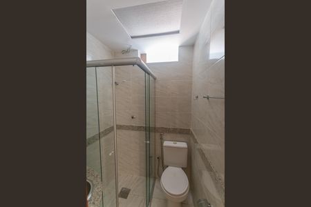 Apartamento à venda com 150m², 2 quartos e 2 vagas Apartamento à venda com 150m², 2 quartos e 2 vagasBanheiro Social 1