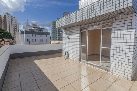 Apartamento à venda com 150m², 2 quartos e 2 vagas Apartamento à venda com 150m², 2 quartos e 2 vagasCobertura