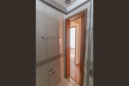 Apartamento à venda com 150m², 2 quartos e 2 vagas Apartamento à venda com 150m², 2 quartos e 2 vagasBanheiro Social 1