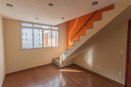 Apartamento à venda com 150m², 2 quartos e 2 vagas Apartamento à venda com 150m², 2 quartos e 2 vagasSala 1