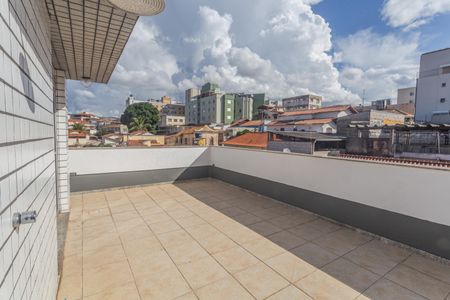 Apartamento à venda com 150m², 2 quartos e 2 vagas Apartamento à venda com 150m², 2 quartos e 2 vagasCobertura