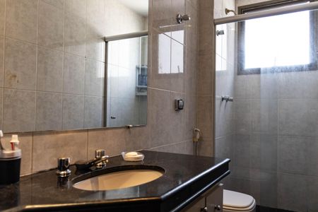 Apartamento para alugar com 150m², 4 quartos e 2 vagasBanheiro Social