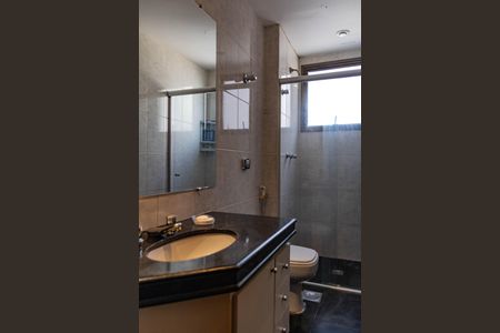 Apartamento para alugar com 150m², 4 quartos e 2 vagasBanheiro Social