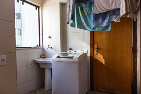 Apartamento para alugar com 150m², 4 quartos e 2 vagasÁrea de Serviço