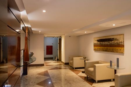 Apartamento para alugar com 150m², 4 quartos e 2 vagasHall de entrada