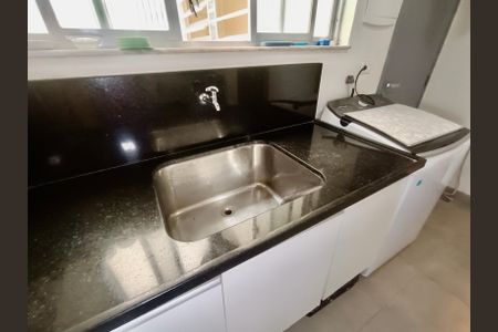 Apartamento à venda com 250m², 2 quartos e 1 vagaÁrea serviço