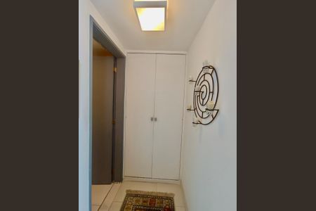 Apartamento à venda com 250m², 2 quartos e 1 vagaCorredor