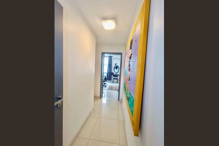 Apartamento à venda com 250m², 2 quartos e 1 vagaCorredor