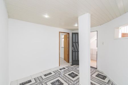 Casa para alugar com 60m², 3 quartos e sem vaga Casa para alugar com 60m², 3 quartos e sem vagaSala