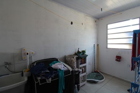 Casa para alugar com 30m², 1 quarto e sem vagaÁrea de Serviço